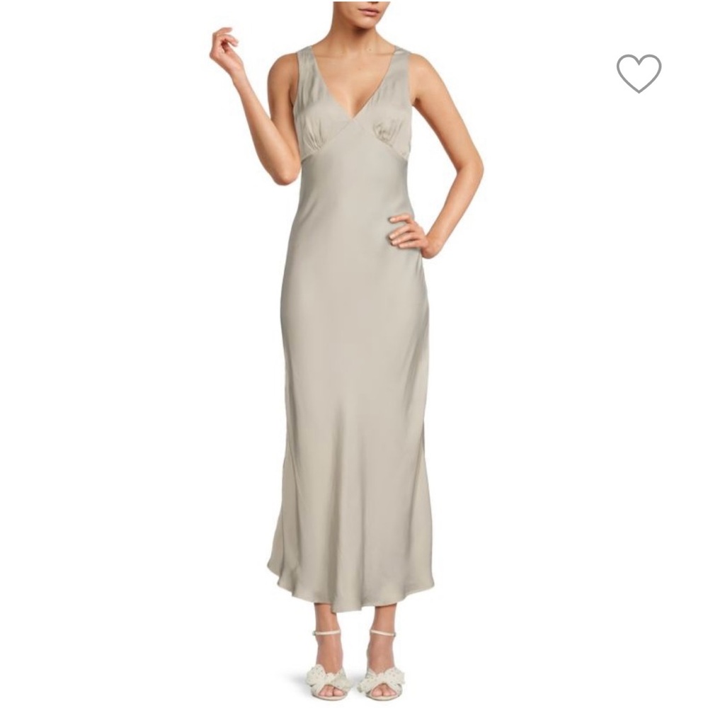 Elegant Beige Maxi Dress